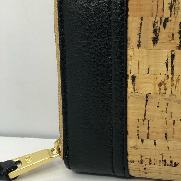 Lauren Ralph Lauren Cork and Black Zip Around Wallet Gold Tone Hardware - Picture 4 of 13